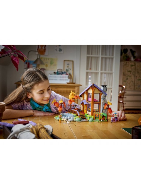 LEGO Friends - Cozy Fall Forest Cabin