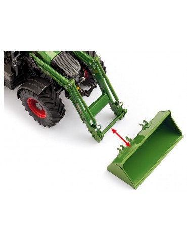 Wiking Fendt 724 Vario with frontloader Cargo 6.100 1:32