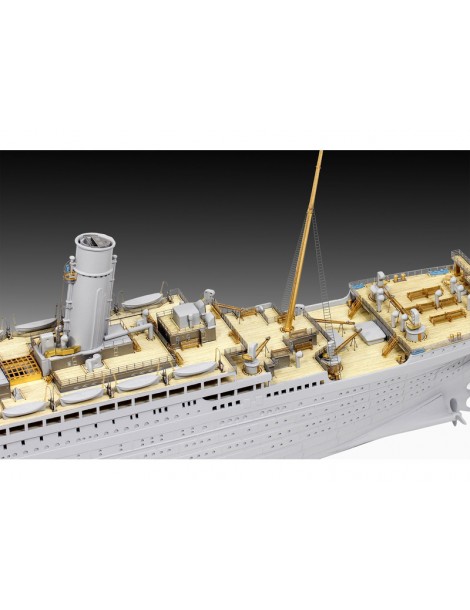 Revell Titanic Platinum Edition 1:400 surenkamo laivo modelio rinkinys - CyborgShop