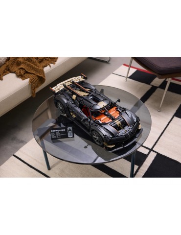 LEGO Technic - Megacar Koenigsegg Sadair's Spear