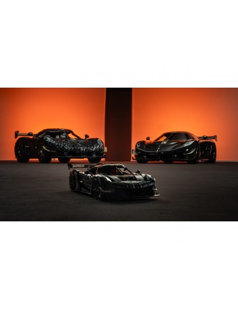 LEGO Technic - Megacar Koenigsegg Sadair's Spear