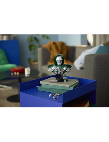 LEGO Marvel - Doctor Doom Bust