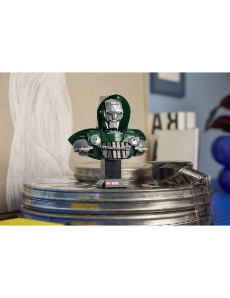 LEGO Marvel - Doctor Doom Bust