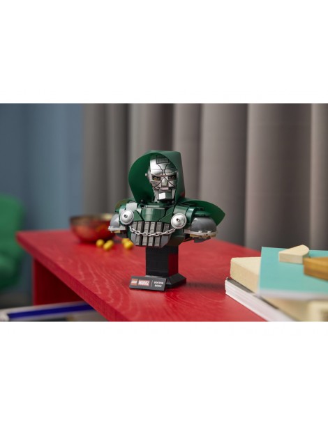 LEGO Marvel - Doctor Doom Bust