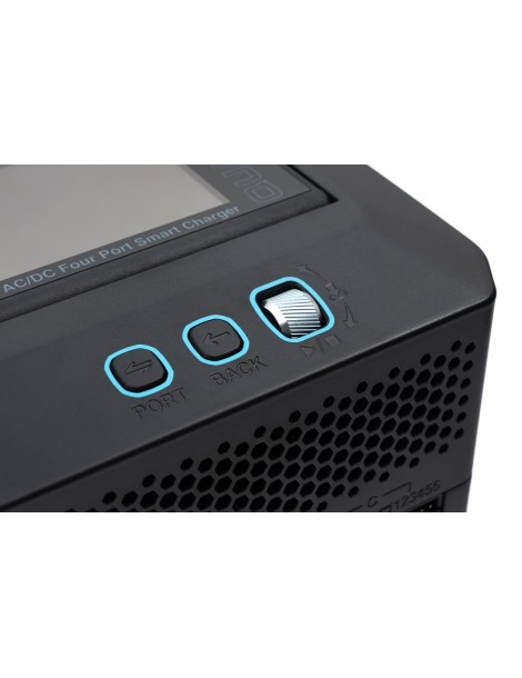 SkyRC Q500neo 1000 W keturių kanalų AC DC išmanusis įkroviklis - CyborgShop