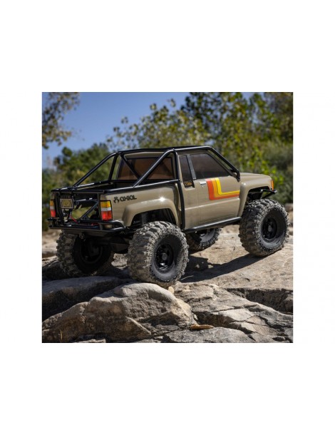 Axial 1/10 SCX10 III Toyota SR5 1987 4WD RTR Tan