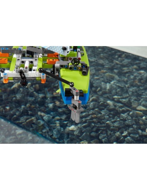 LEGO Technic - Catamaran