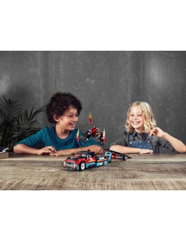 LEGO Technic - Stunt Show Truck & Bike