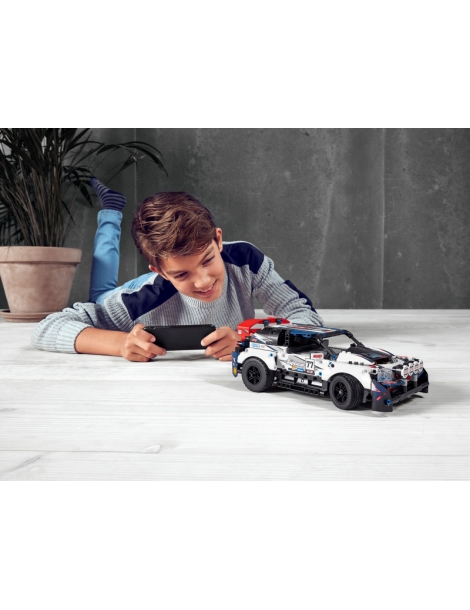 LEGO Technic - App-Controlled Top Gear Rally Car