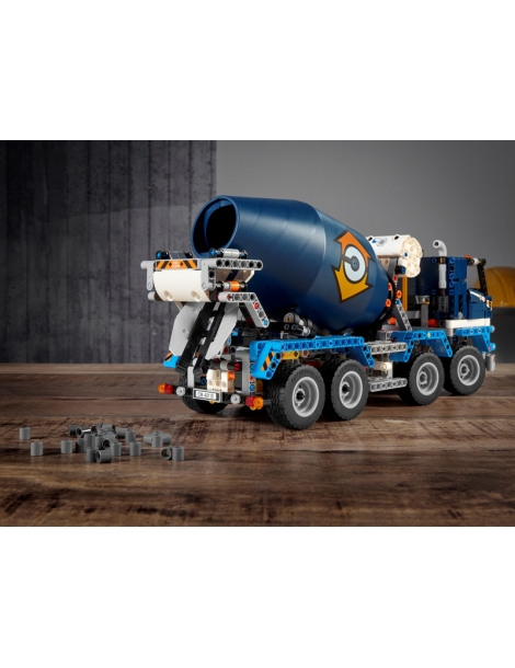 LEGO Technic - Cement Mixer Truck