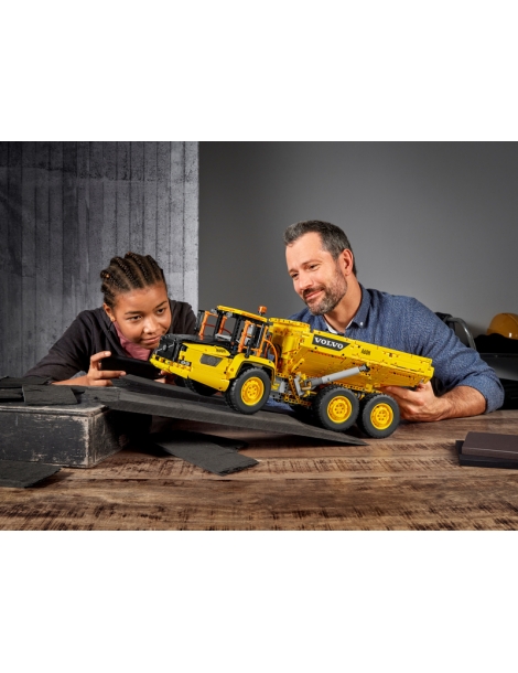 LEGO Technic - Volvo Loader
