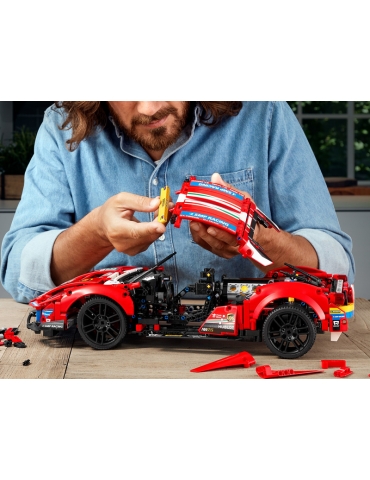 LEGO Technic - Ferrari 488 GTE AF Corse 51