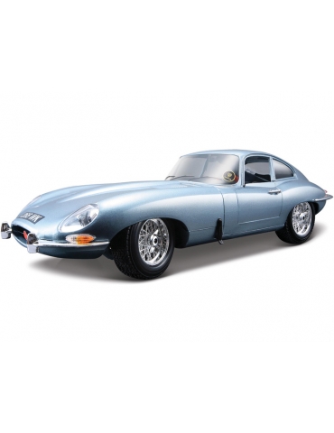 Bburago 1:18 Jaguar E-type Coupe silver