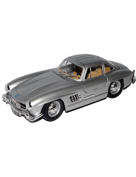 Bburago 1:24 Mercedes-Benz 300 SL 1954 silver