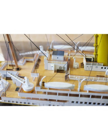 Mantua Model Titanic 1:200 kit
