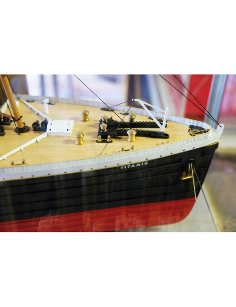 Mantua Model Titanic 1:200 kit