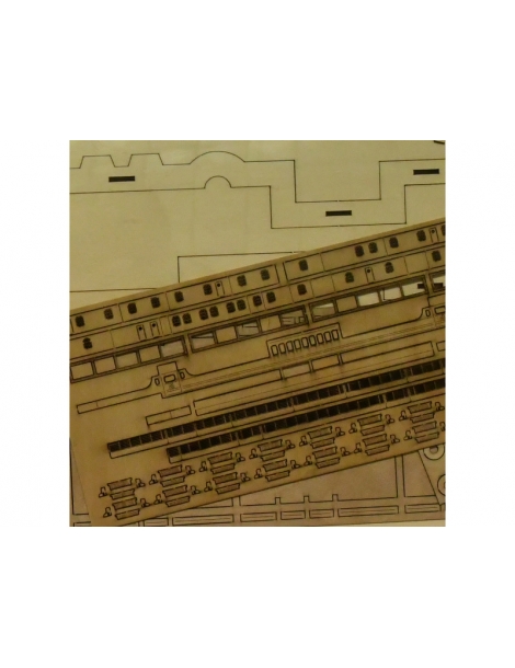 Mantua Model Titanic 1:200 kit