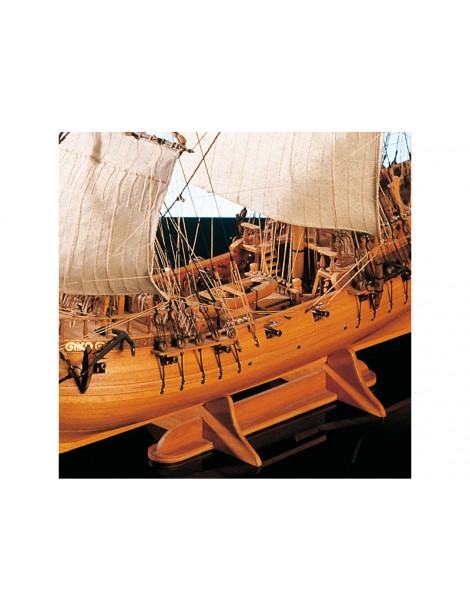 COREL Le Tonnant 1:50 kit