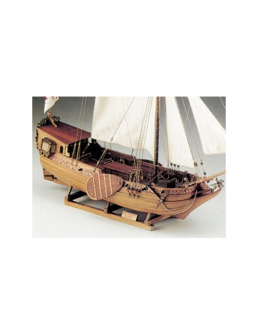 COREL Goldene Yacht 1678 1:50 kit