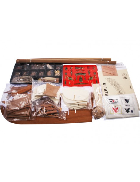 COREL Berlin frigate 1674 1:40 kit