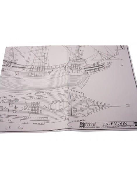 COREL Half Moon 1609 1:50 kit