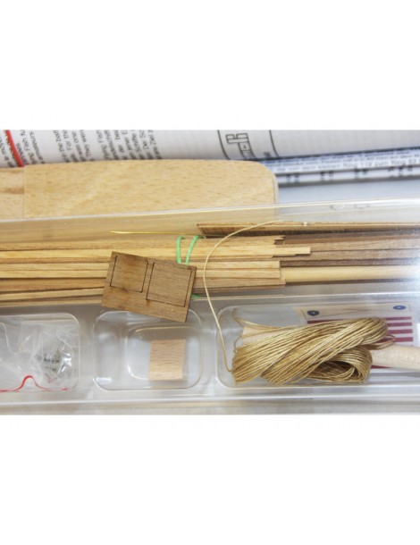 MINI MAMOLI Flying Fish 1: 100 kit