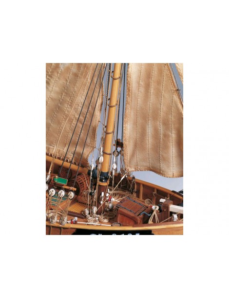 CONSTRUCTO Le Camaret 1:35 kit