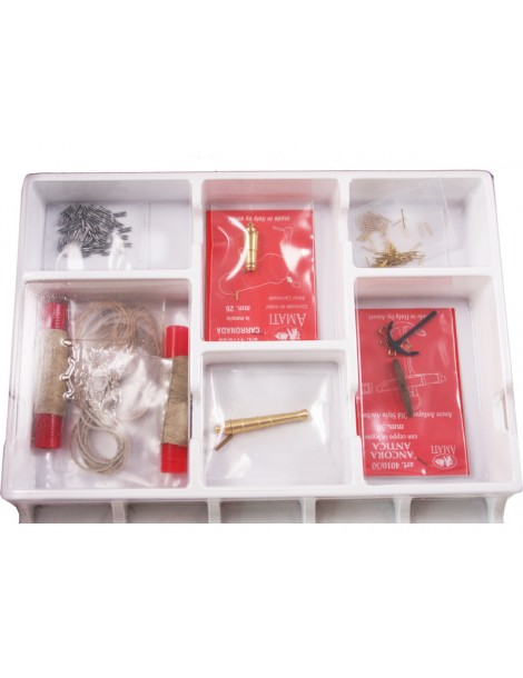 AMATI Gold Yacht 1: 300 Bottle Kit