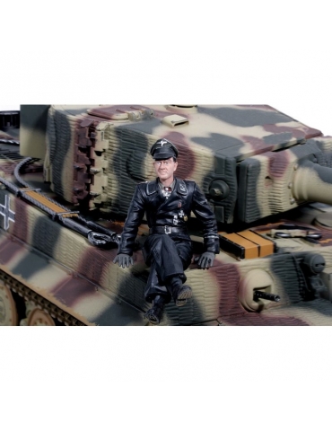 1/16 Figūrėlė Commander Michael Wittmann