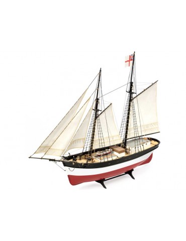 AMATI H.M.S. Hunter Schuner 1:60 Set