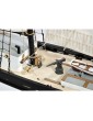 AMATI H.M.S. Hunter Schuner 1:60 Set