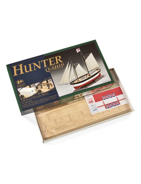 AMATI H.M.S. Hunter Schuner 1:60 Set