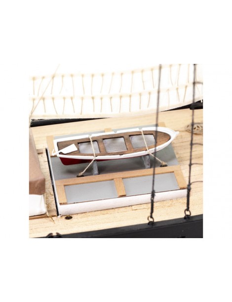 AMATI H.M.S. Hunter Schuner 1:60 Set