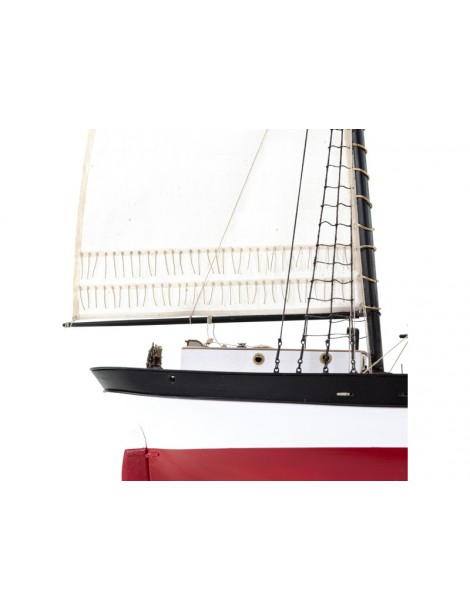 AMATI H.M.S. Hunter Schuner 1:60 Set