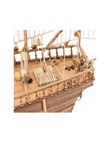 AMATI Nina karavela 1492 1:65 kit