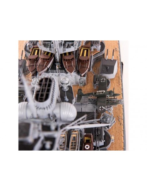 Set AMATI Bismark 1939 1: 200 Kit