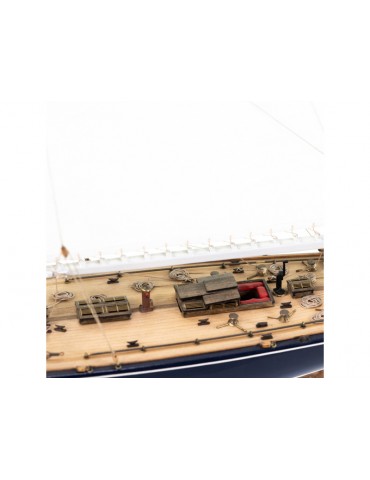 AMATI Endeavor sailboat 1934 1:35 kit