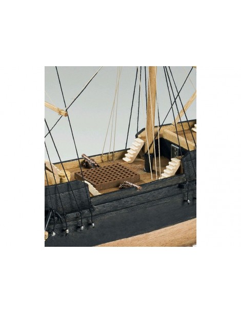 AMATI Pirate Ship 1: 135 First step kit