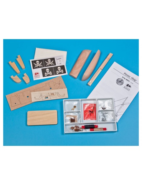 AMATI Pirate Ship 1: 135 First step kit