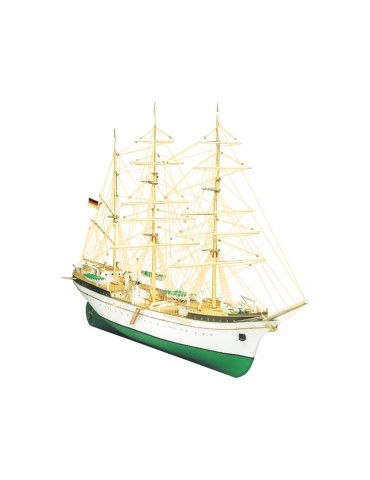 Mantua Model Gorch Fock 1:90 kit