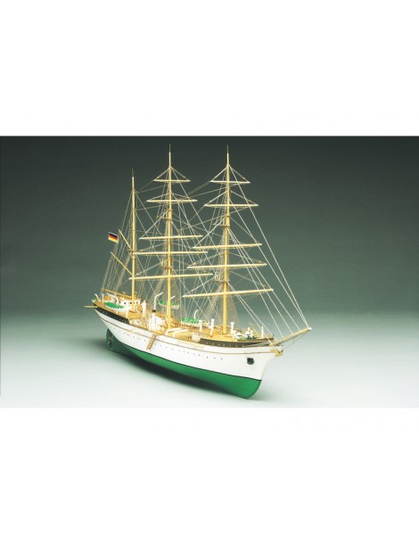 Mantua Model Gorch Fock 1:90 kit