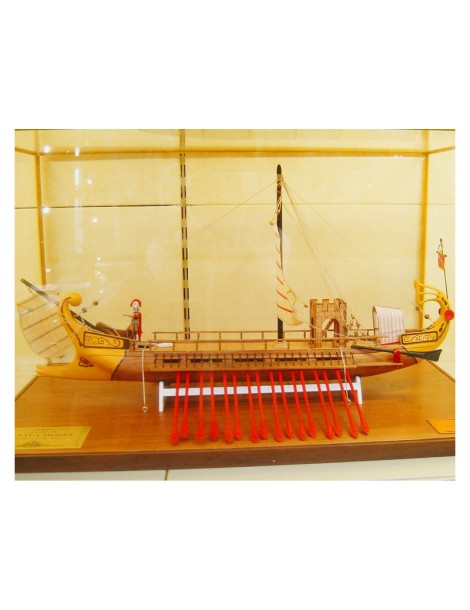 Mantua Model Caesar 1:30 kit
