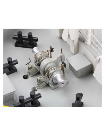 ROMARIN Happy Hunter - anchor winch 1:50
