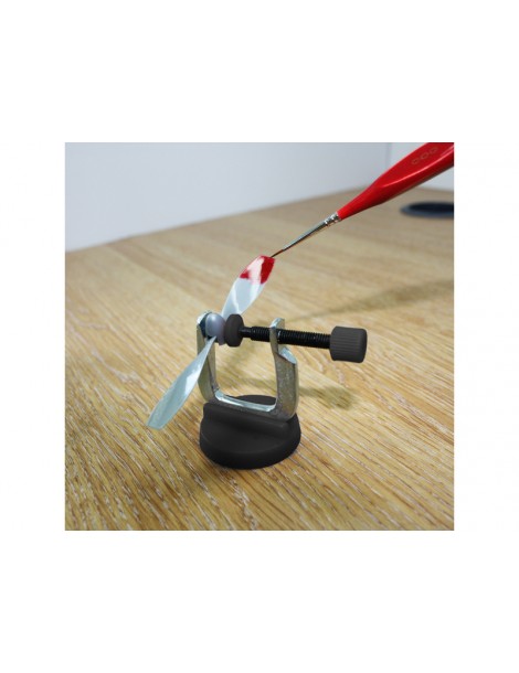 Modelcraft G-Clamps and Magnet (3pcs)