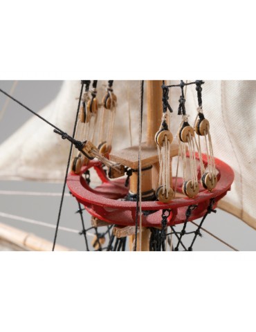 Dušek Golden Hind 1577 1:72 kit