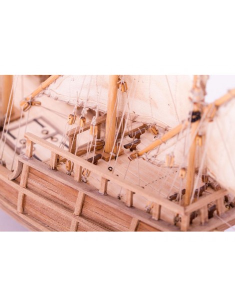 Dušek Nina 1492 1:72 kit