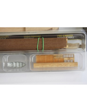 MINI MAMOLI Capitain Morgan 1: 135 kit