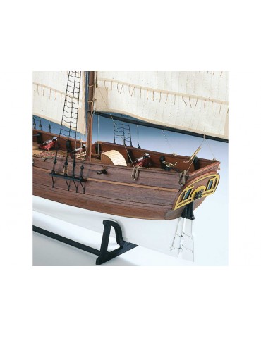 AMATI Adventure Pirate Ship 1760 1:60 set