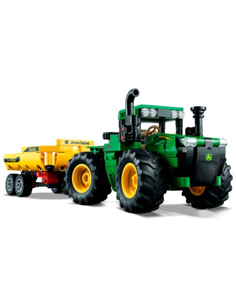 LEGO Technic - John Deere 9620R 4WD Tractor