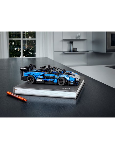 LEGO Technic - McLaren Senna GTR